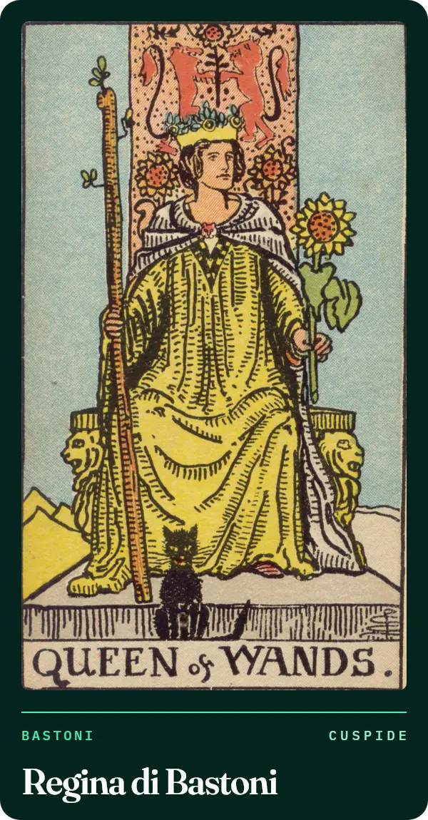 Regina di Bastoni, carta dei tarocchi illustrata nel 1909 da Pamela Colman Smith. Una regina su un trono decorato con leoni tiene un bastone e un girasole; ai suoi piedi c'è un gatto nero.